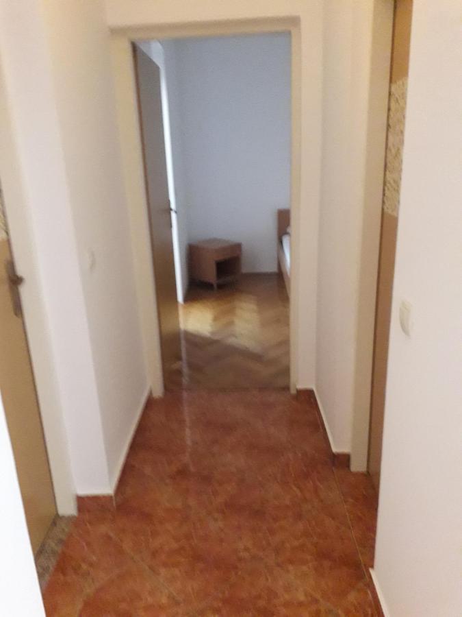 Apartments Miljenko Novalja Eksteriør bilde